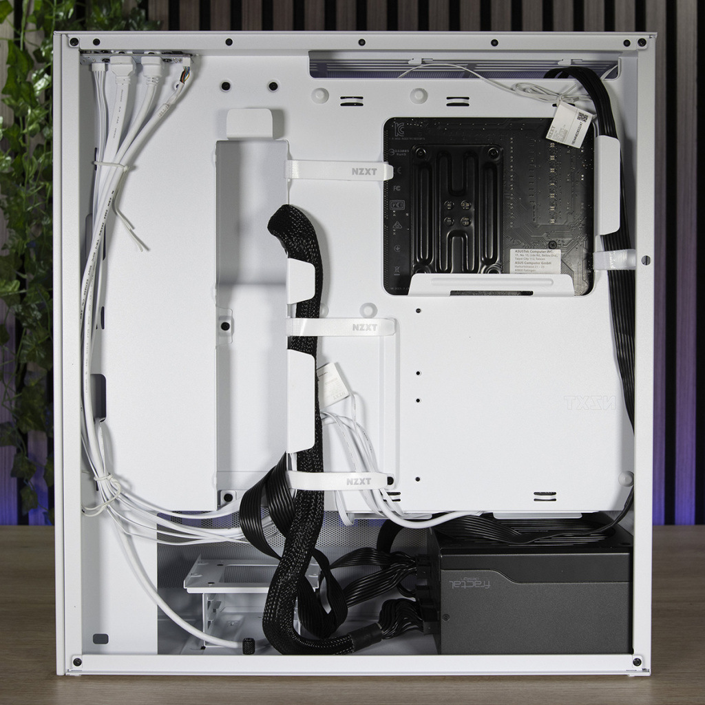 NZXT H5 Flow RGB motage espace arrière
