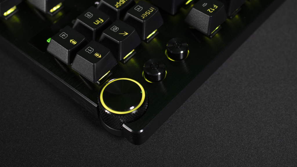 RAZER Hunstman V3 Pro TKL RGB touches multimédia 2