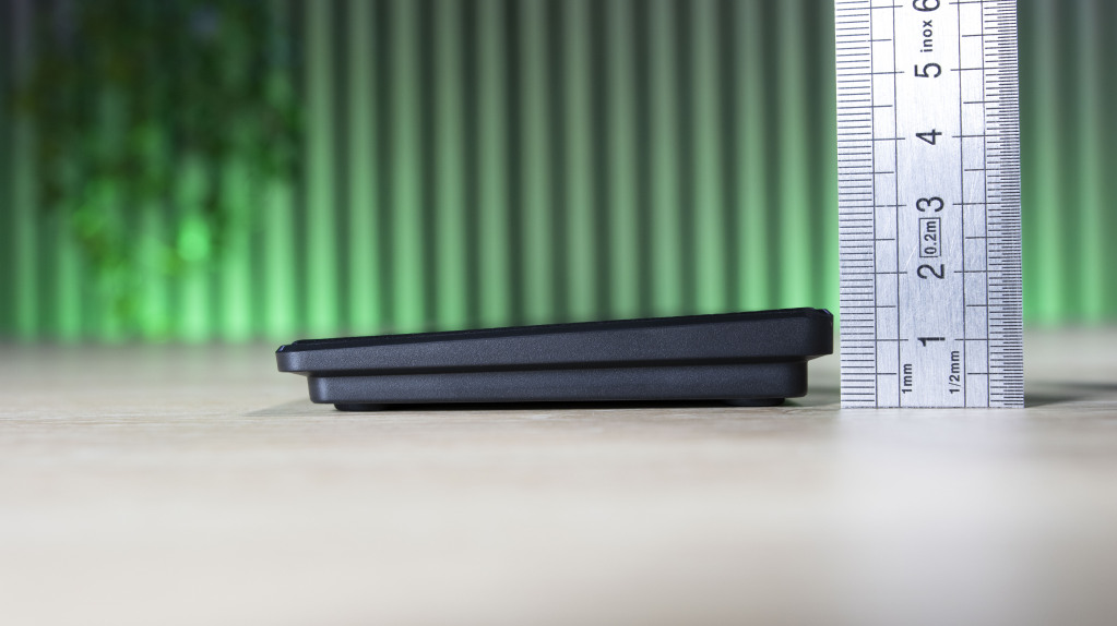 RAZER Hunstman V3 Pro TKL repose poignets hauteur arrière