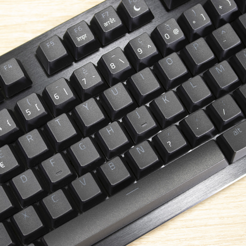 RAZER Hunstman V3 Pro TKL touches
