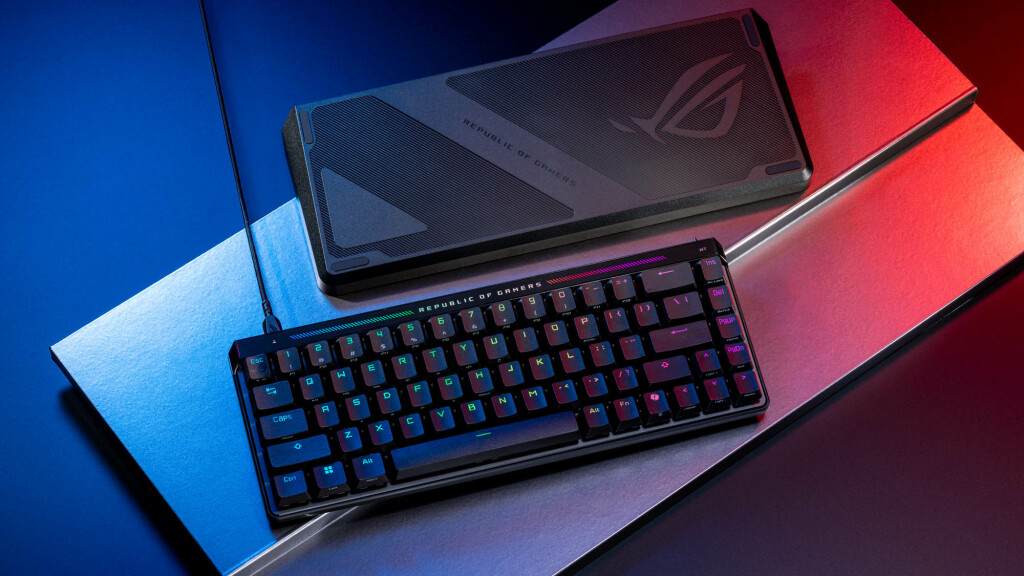 ASUS ROG gamescom 2024 : Une attaque gaming sur tous les fronts 6 ROG Falchion Ace HFX
