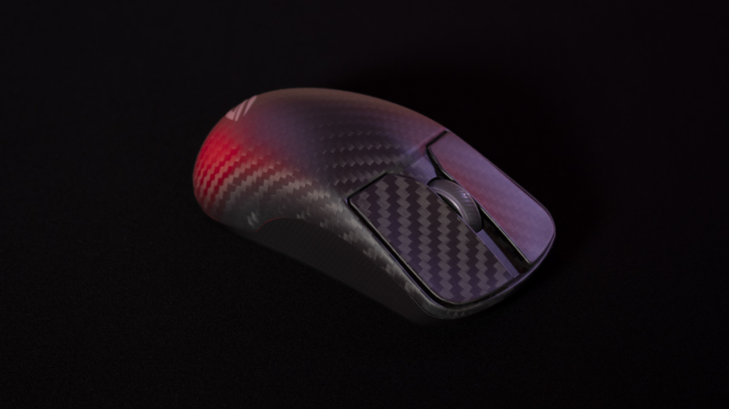 ASUS ROG HARPE ACE EXTREME 1