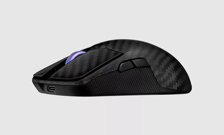 ASUS ROG annonce la souris ROG Harpe Ace Extreme 3 ASUS ROG HARPE ACE EXTREME côté