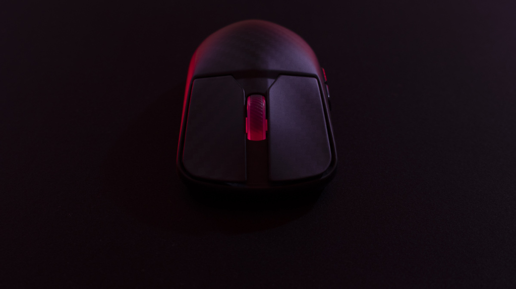 ASUS ROG HARPE ACE EXTREME éclairage molette 2