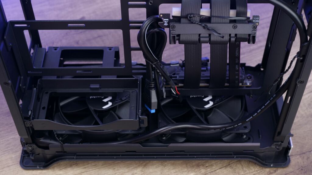 Fractal Design Era 2 Int 06