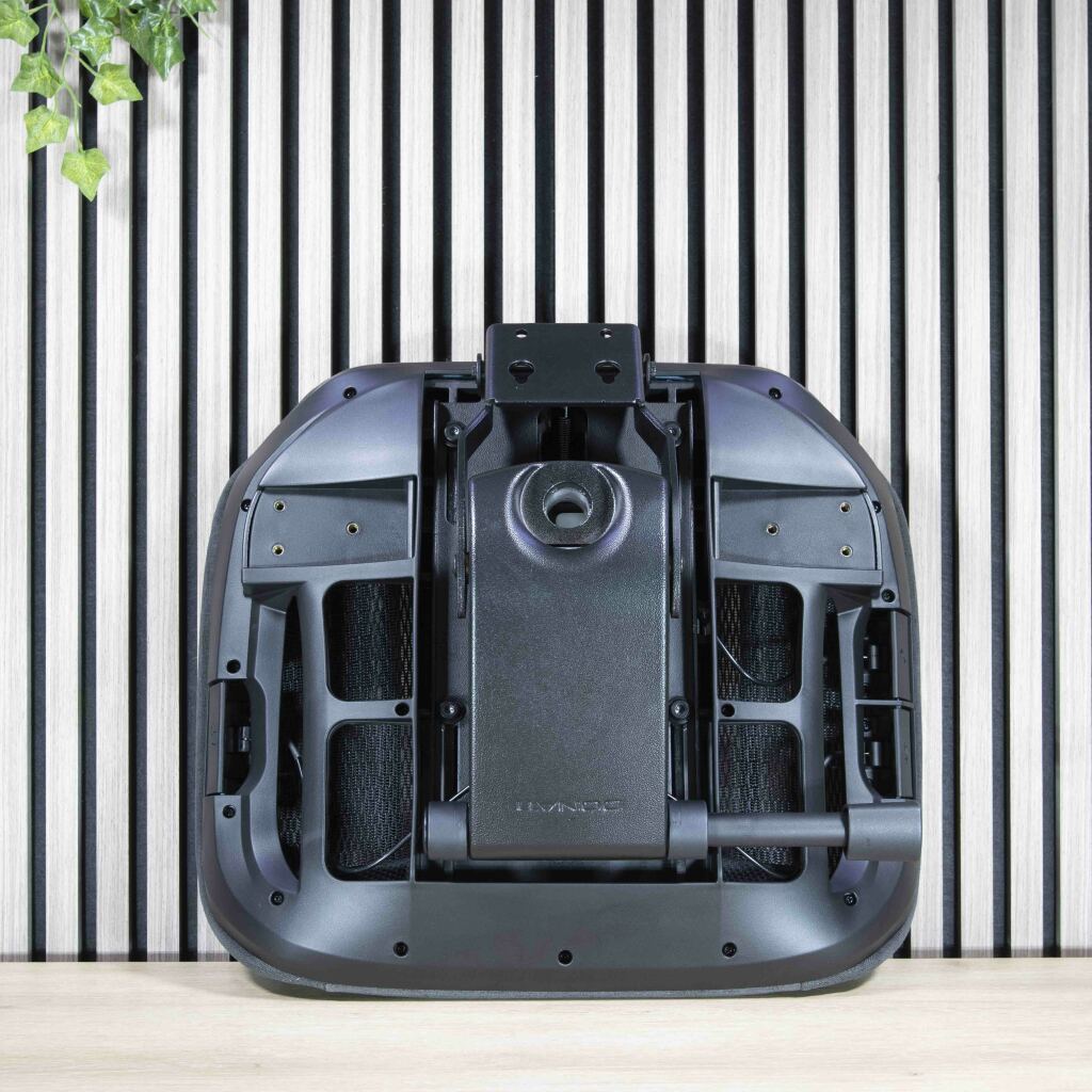 Fractal Design Refine assise dessous