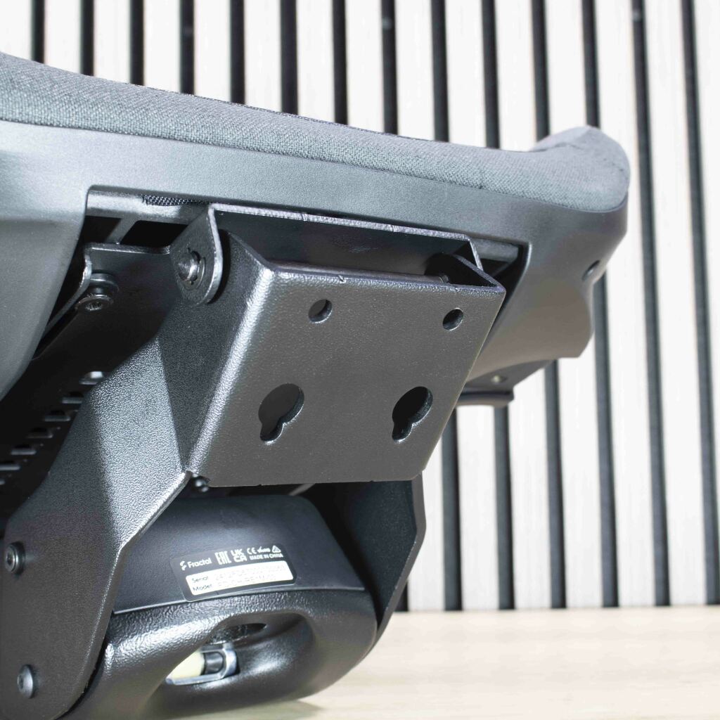 Fractal Design Refine assise fixation