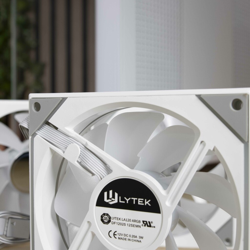 LYTEK LA120 ARGB coins branche pales