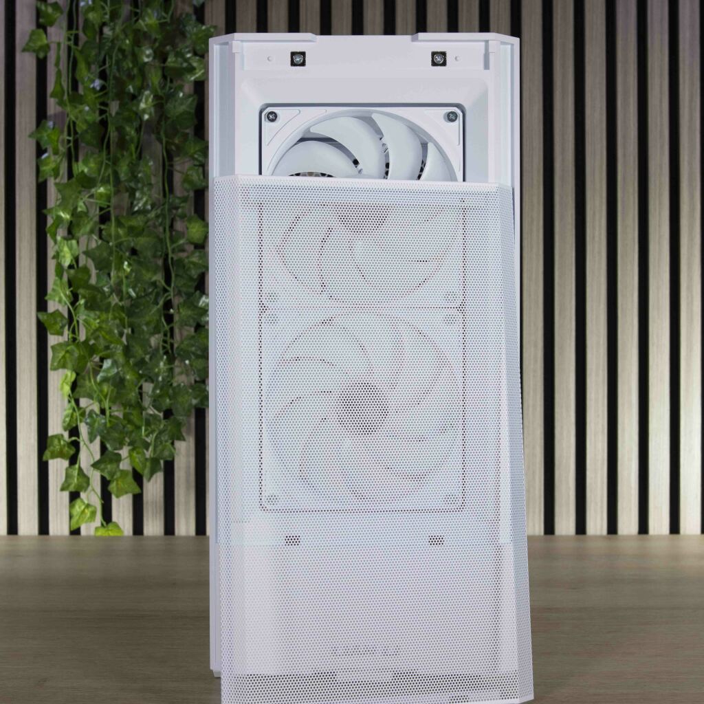 Lian Li Lancool 207 façade amovible