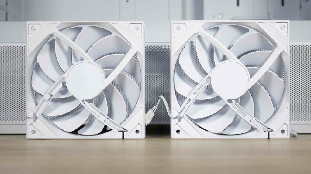 Lian Li Lancool 207 ventilateurs 120 arrière