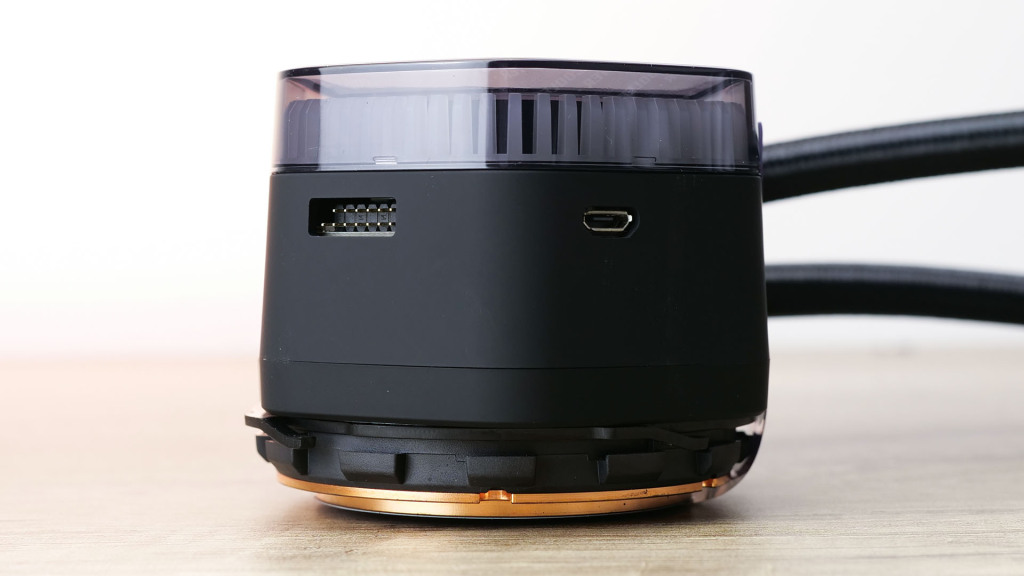 MasterLiquid 360 Ion pump waterblock 03