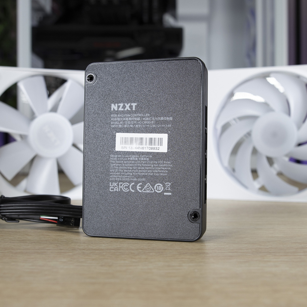 NZXT RGB Fan controleur dos