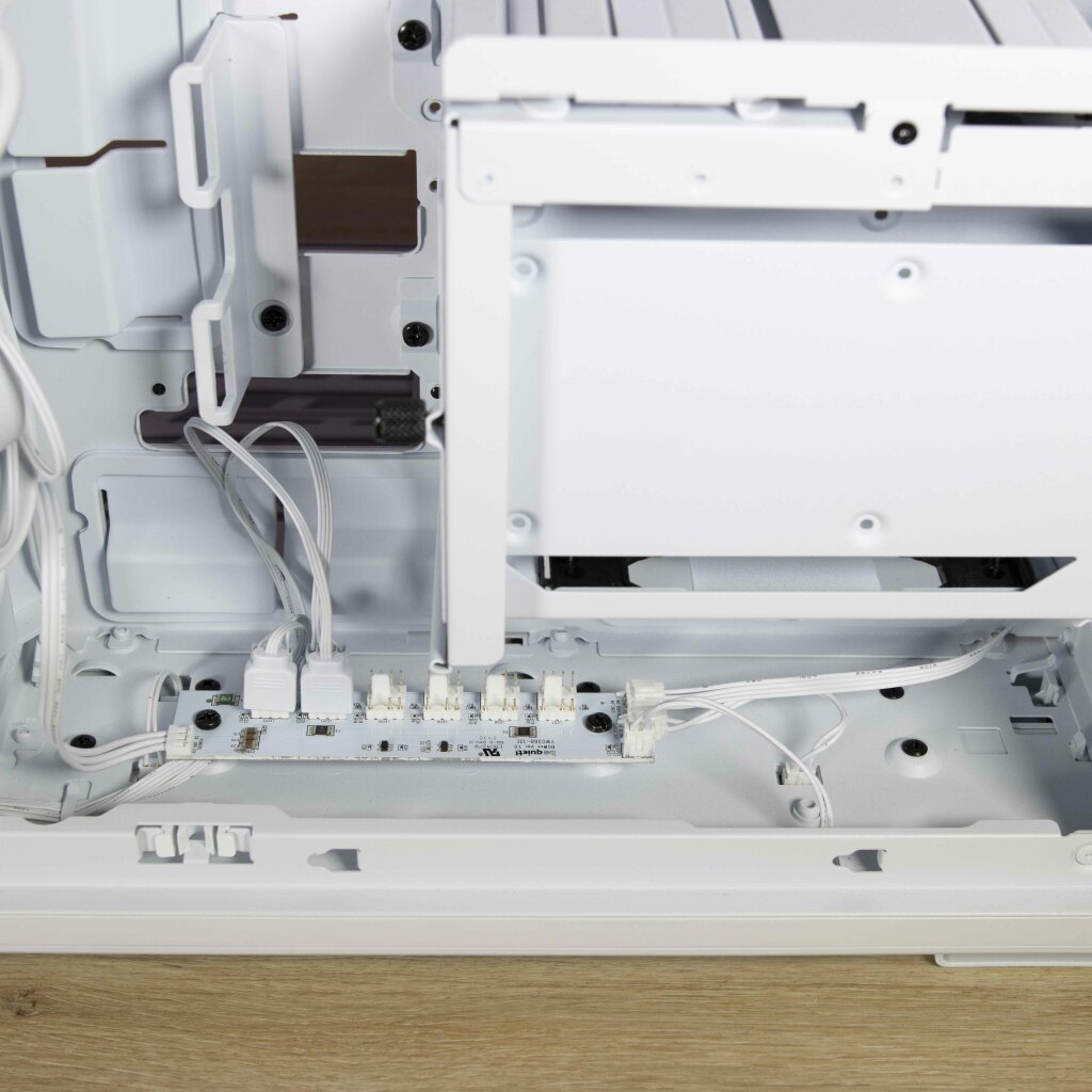 be quiet! Light Base 900 FX HUB bas