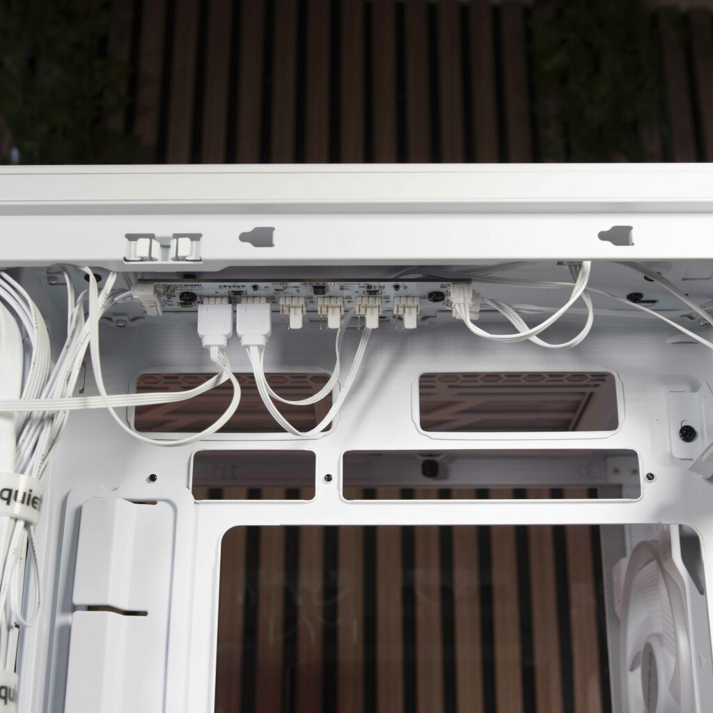 be quiet! Light Base 900 FX HUB haut