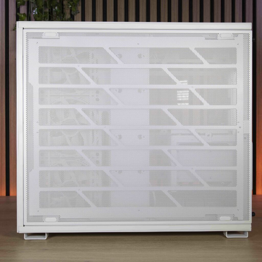 be quiet! Light Base 900 FX paroi latérale droite 1