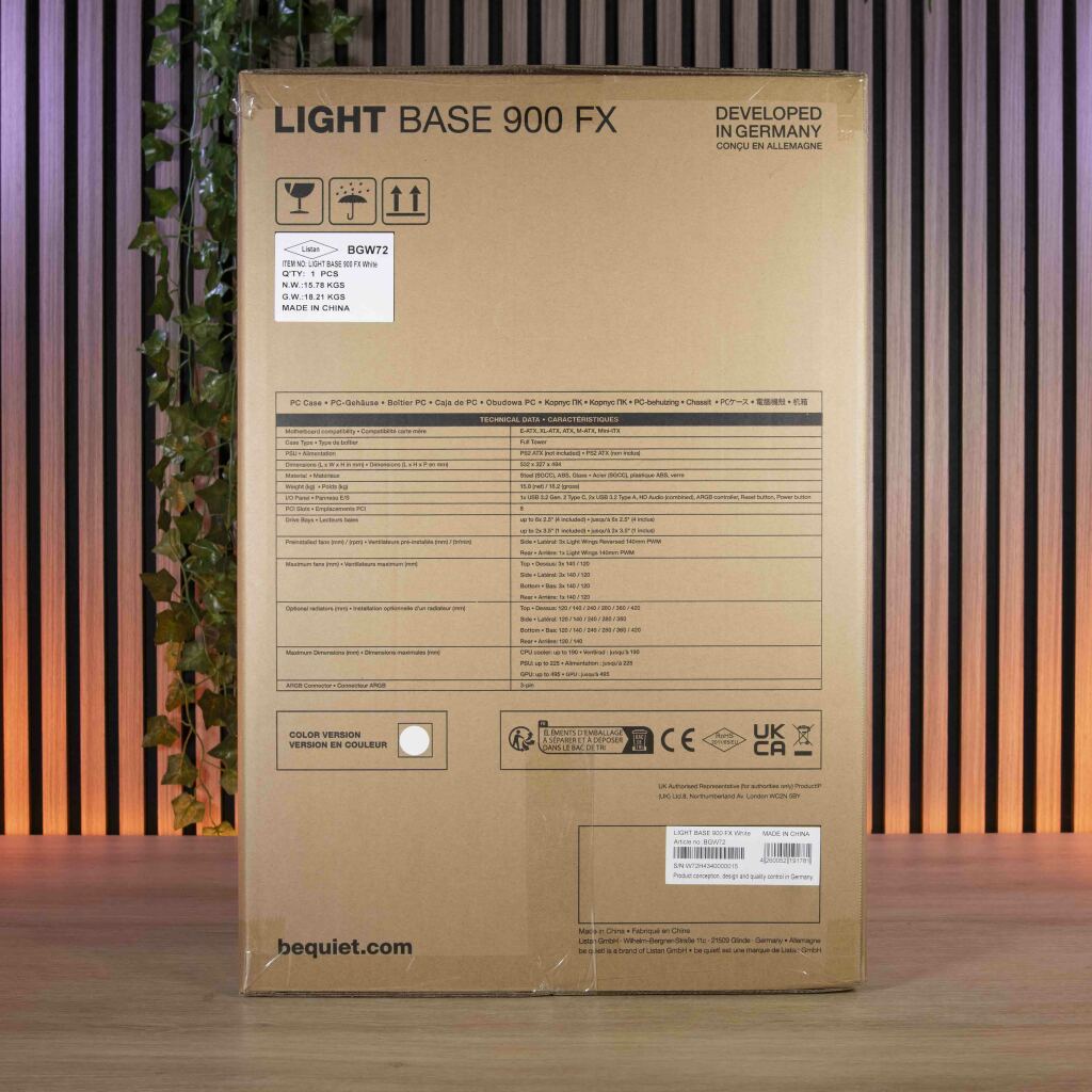 be quiet! Light Base 900 FX petit côté 1