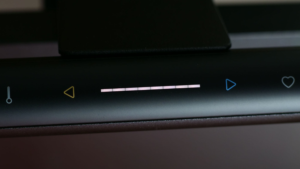 À la Découverte de la BenQ ScreenBar Pro : Un Eclairage de Bureau Innovant 9 benq screenbar pro level