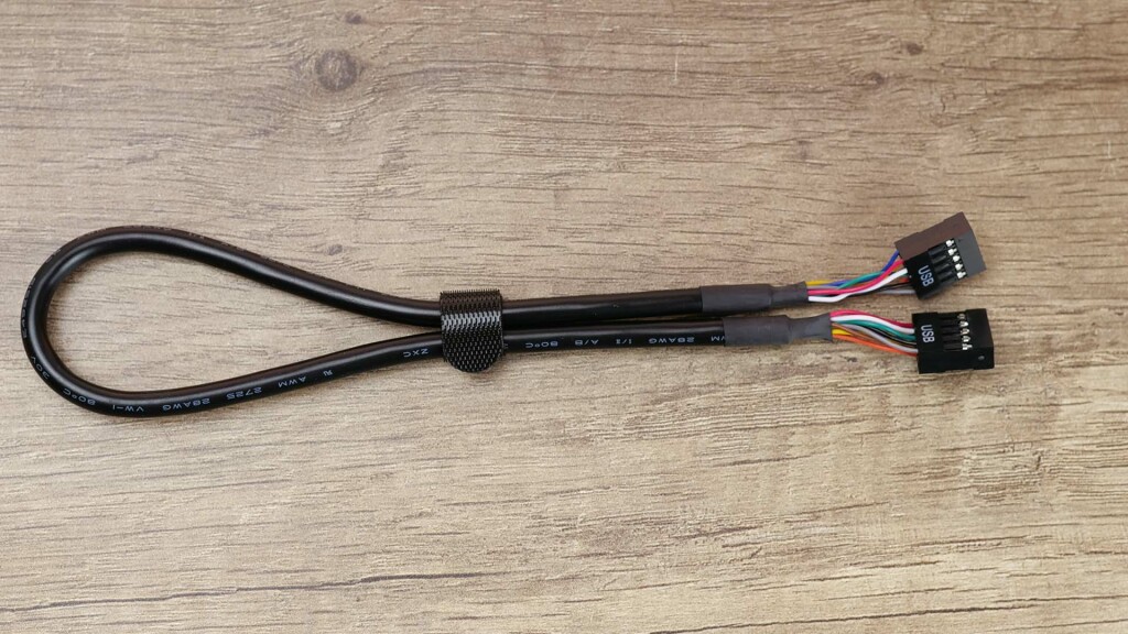 cables Lian li Edge 850 usb 2 to usb 2