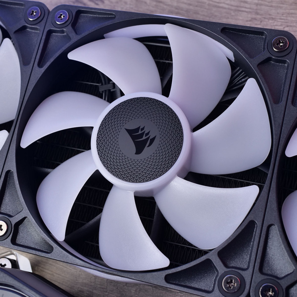 icue link titan 360 rx rgb RX120 RGB