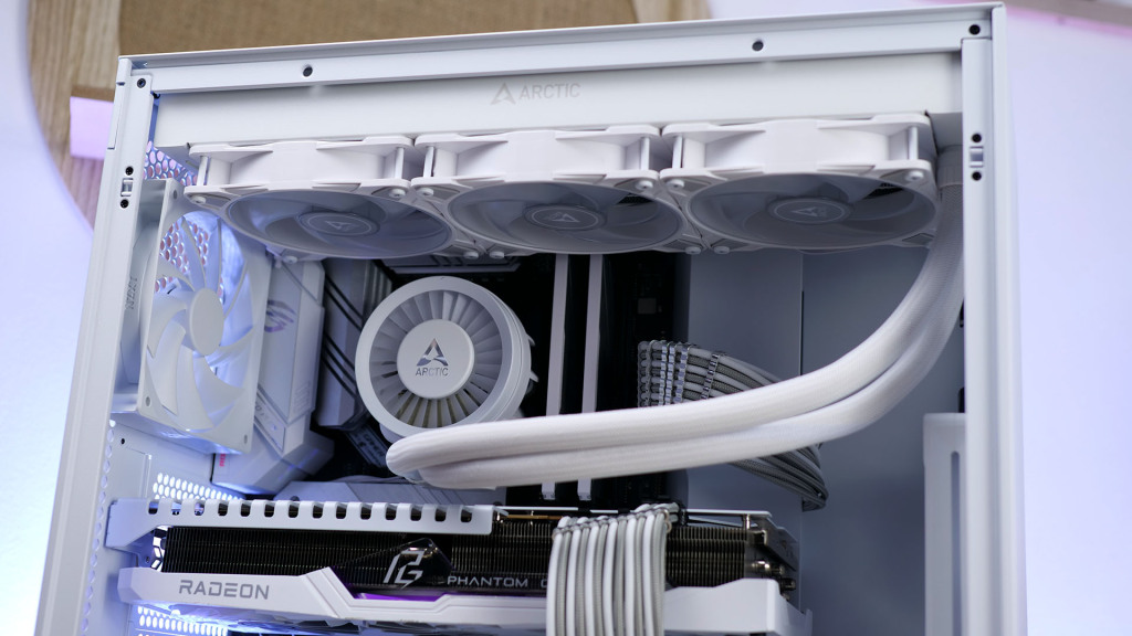 liquid freezer iii 360 a rgb white demo 01