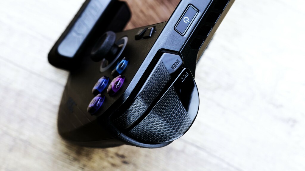 test asus rog ally x RT RB