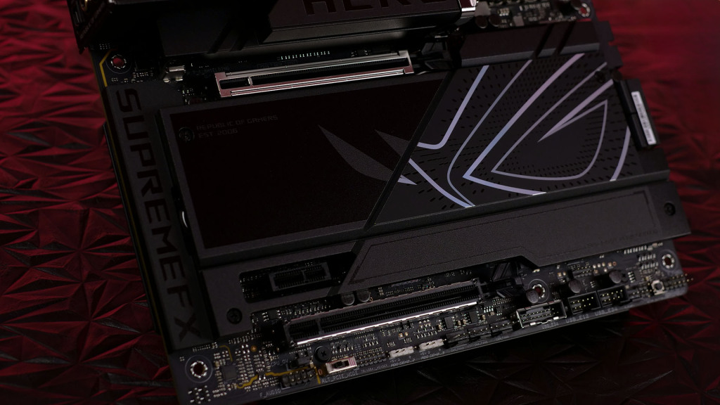 Asus Rog Maximus Z890 Hero 6 SSD heatsink