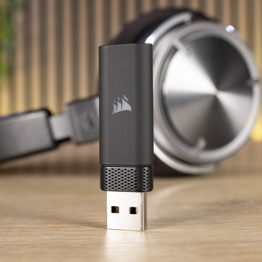 CORSAIR VIRTUOSO MAX dongle
