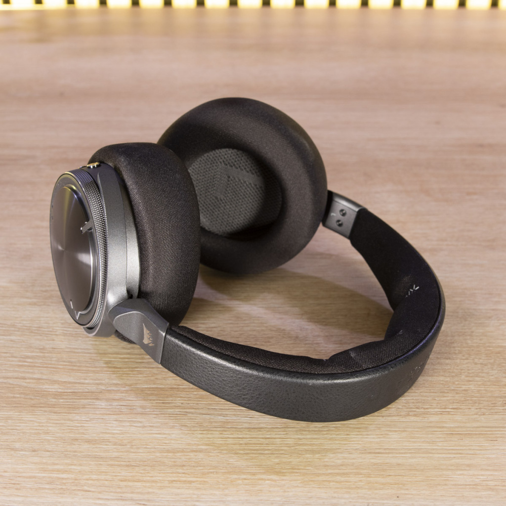 CORSAIR VIRTUOSO MAX vue 1
