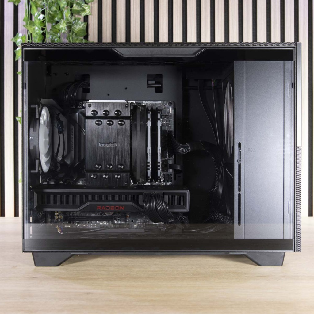 InWin F3 montage paroi verre