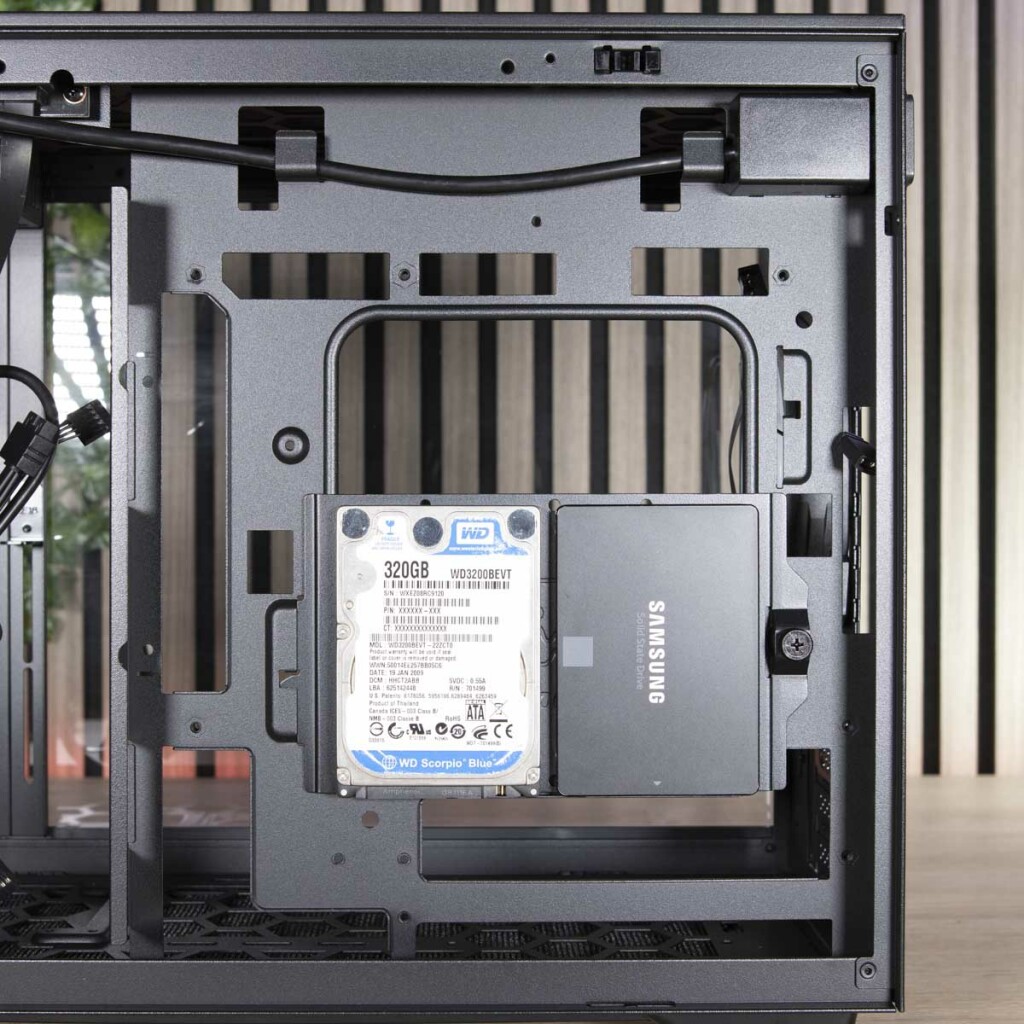 InWin F3 support SSD