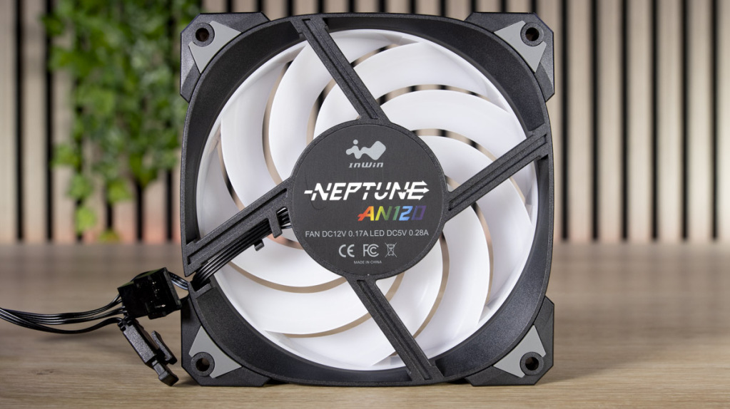 InWin Neptune AN120 arrière global