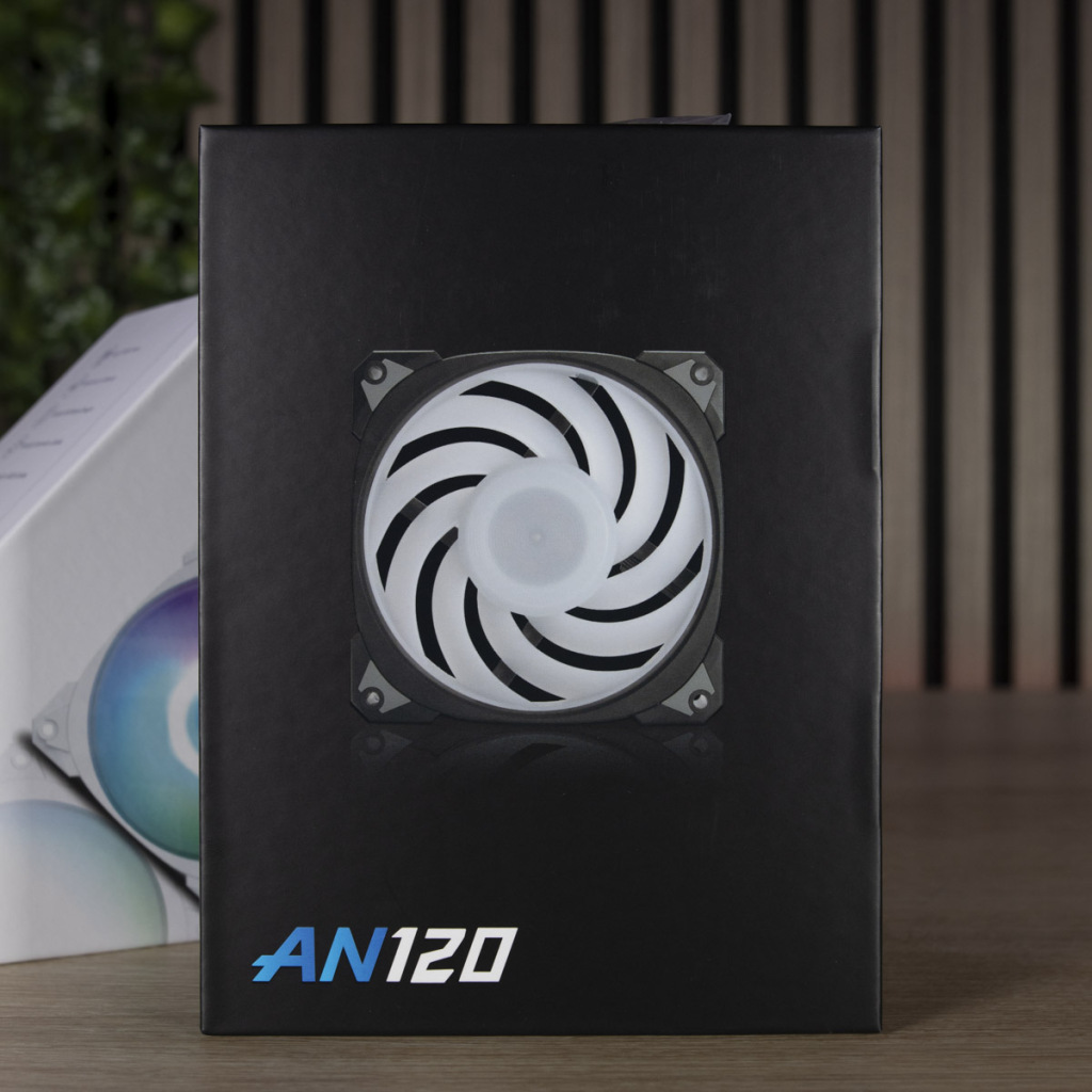 InWin Neptune AN120 noir