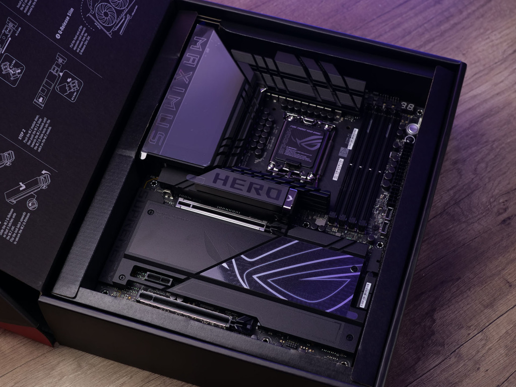 Unboxing exclusif : Le kit presse ROG Z890 pour les nouveaux processeurs Intel Core Ultra 200S 11 Kit press asus rog z890 unboxing