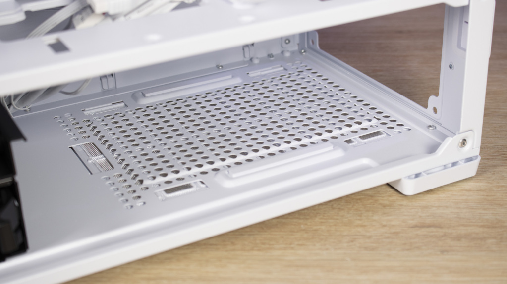 Lian Li SUP01 emplacement alimentation