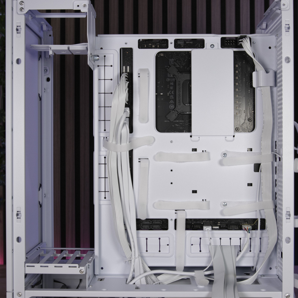 Lian Li SUP01 installation branchements
