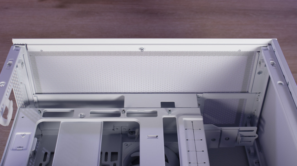 Lian Li SUP01 intérieur bas