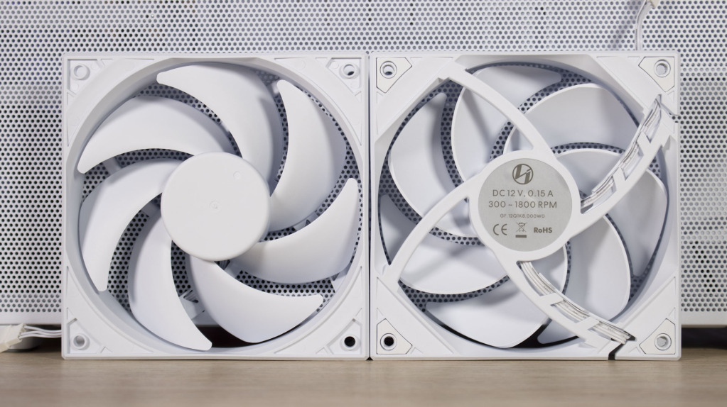 Lian Li SUP01 ventilateurs