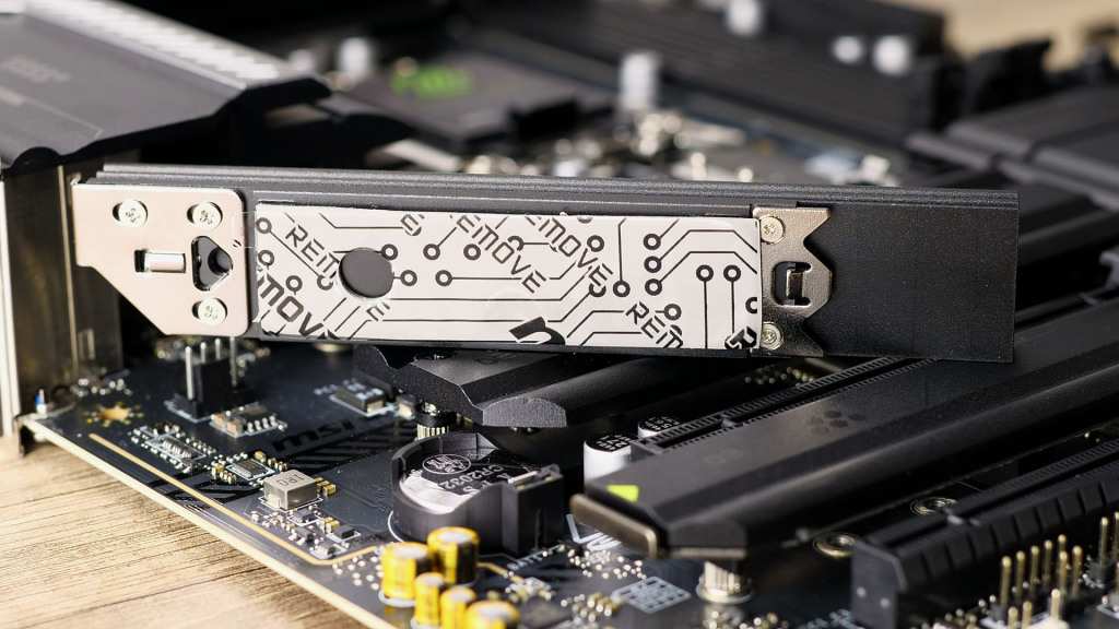 MAG Z890 Tomahawk Wifi heatsink m2