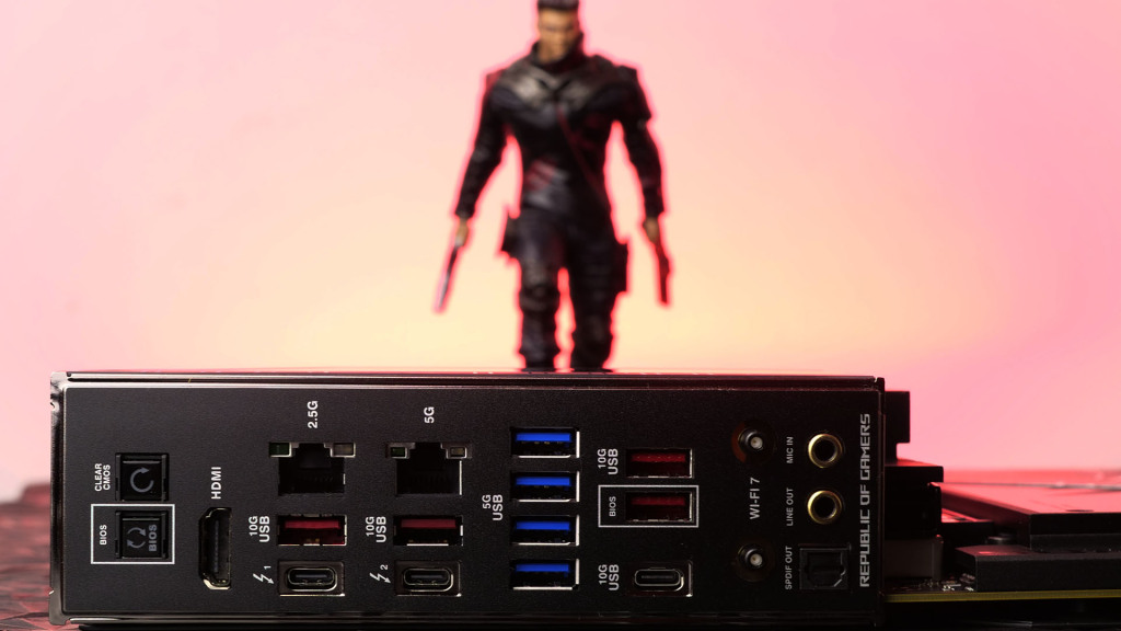 Unboxing exclusif : Le kit presse ROG Z890 pour les nouveaux processeurs Intel Core Ultra 200S 15 P1566361