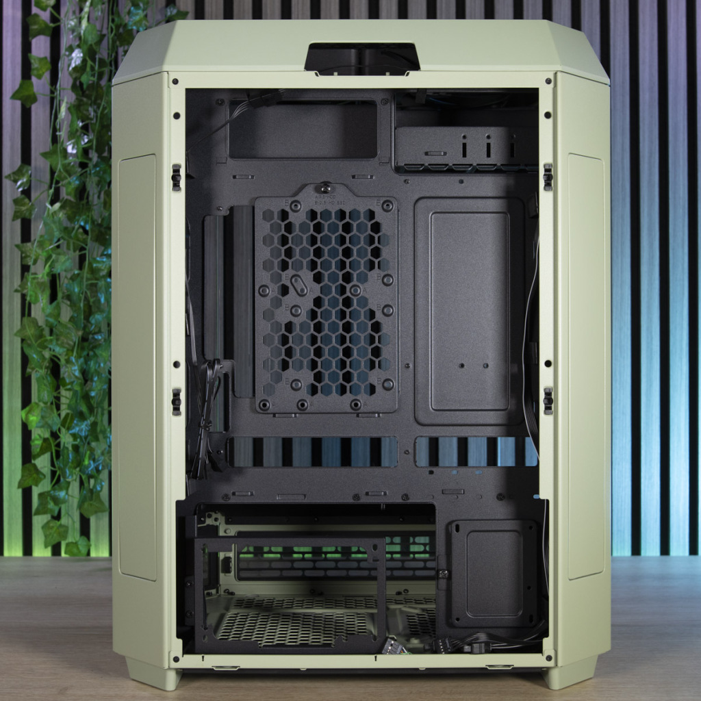 Thermaltake Tower 600 chambre secondaire