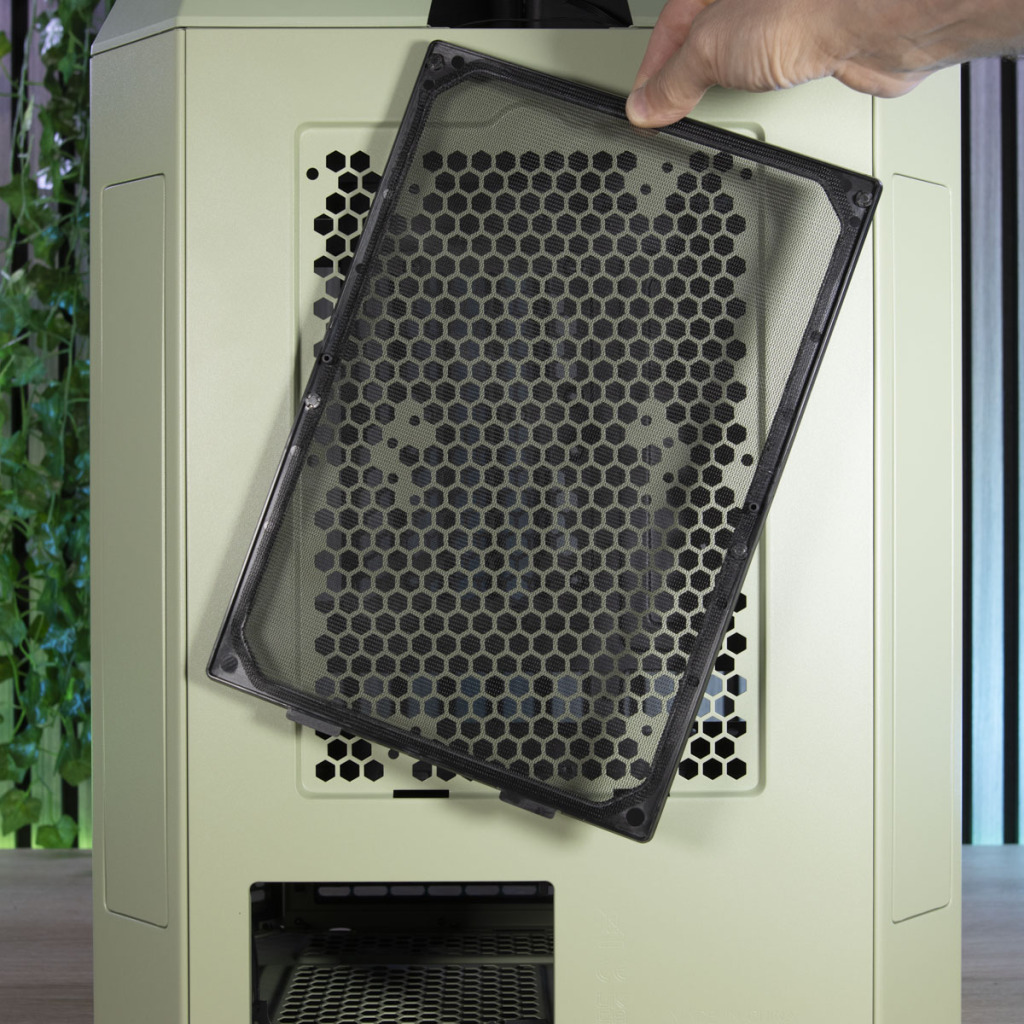 Thermaltake Tower 600 paroi arrière filtre amovible