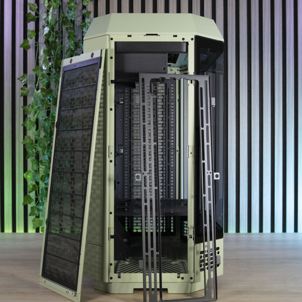 Thermaltake Tower 600 paroi latérale support amovible 1