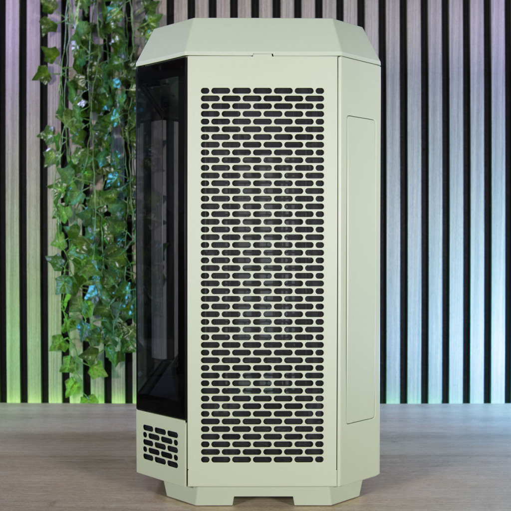 Thermaltake Tower 600 petit côté 3