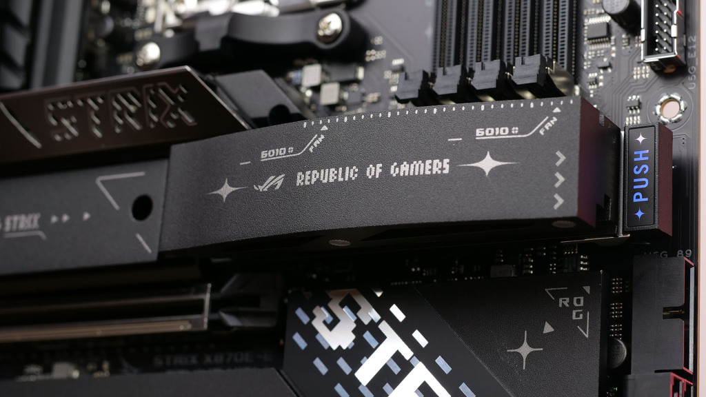 asus rog strix x870e e gaming M2 Q Release 01