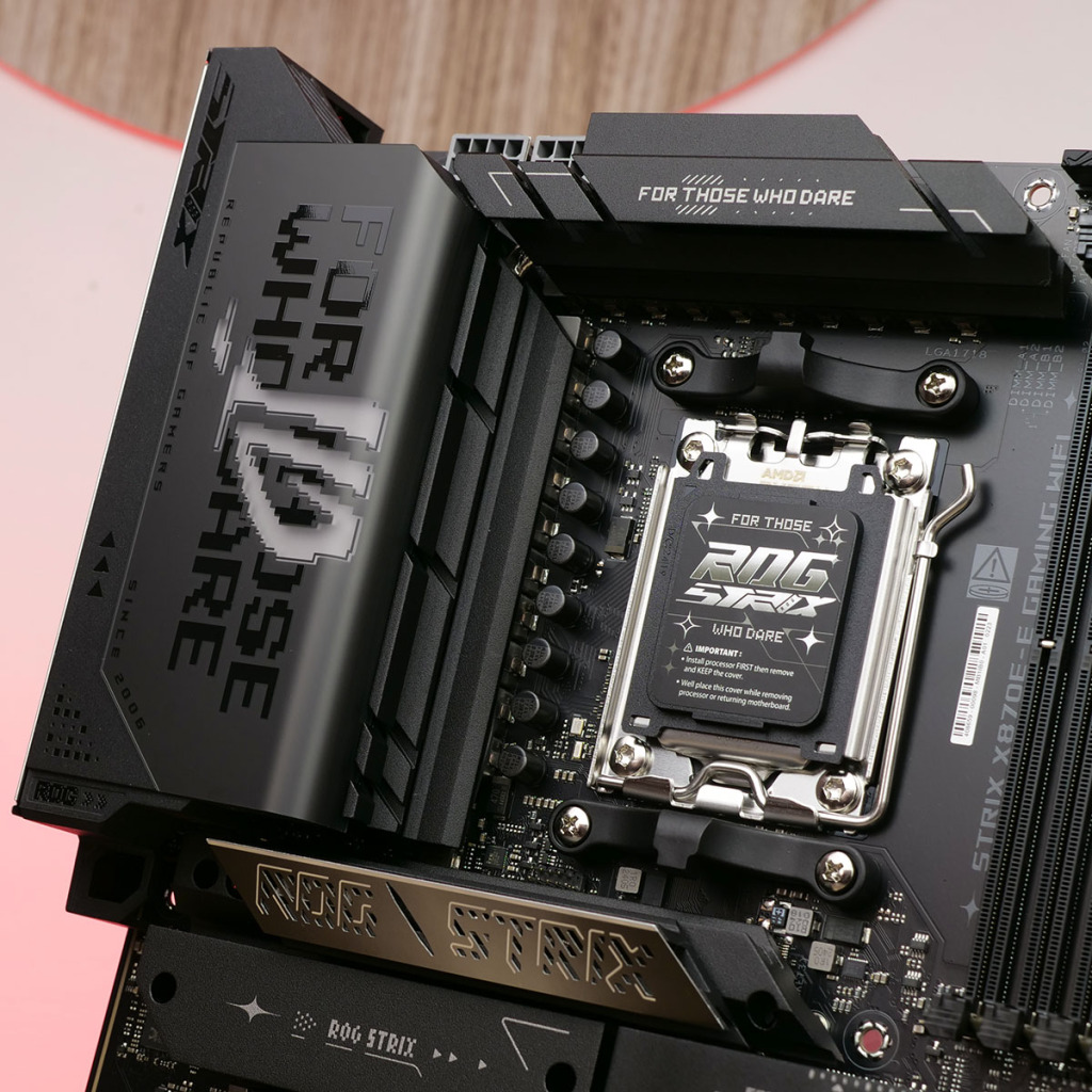 asus rog strix x870e e gaming wifi Show 02