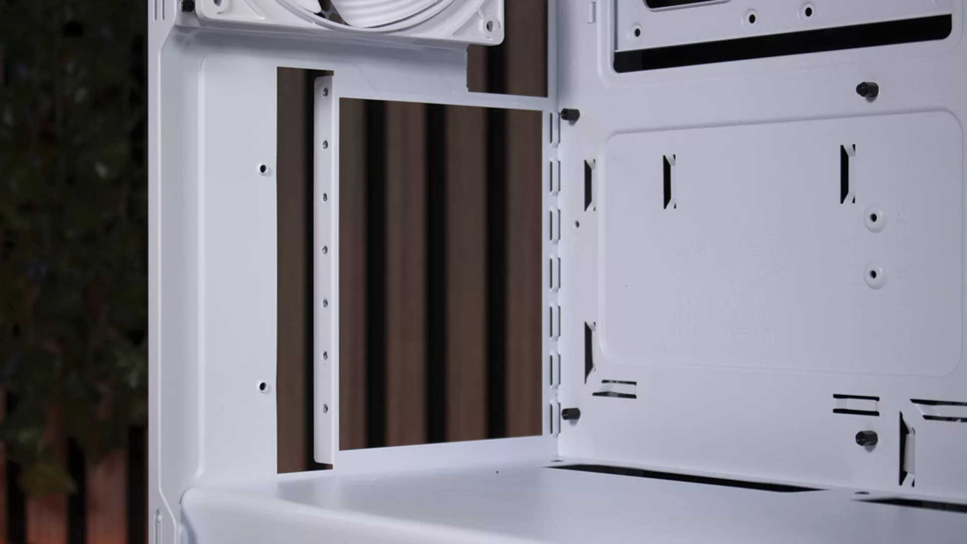 be quiet! Pure Base 501 installation GPU vertical (2)