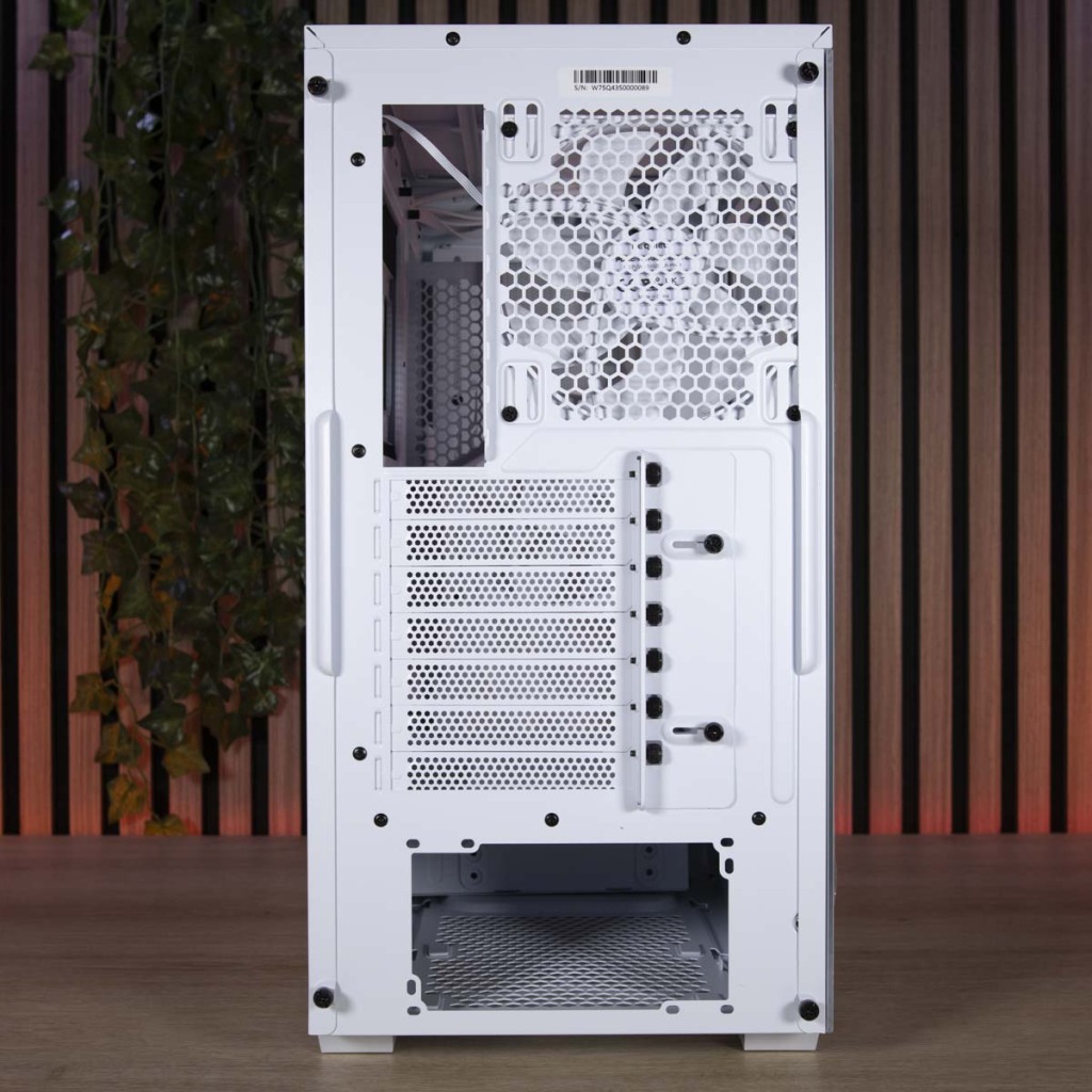 be quiet! Pure Base 501 paroi arrière