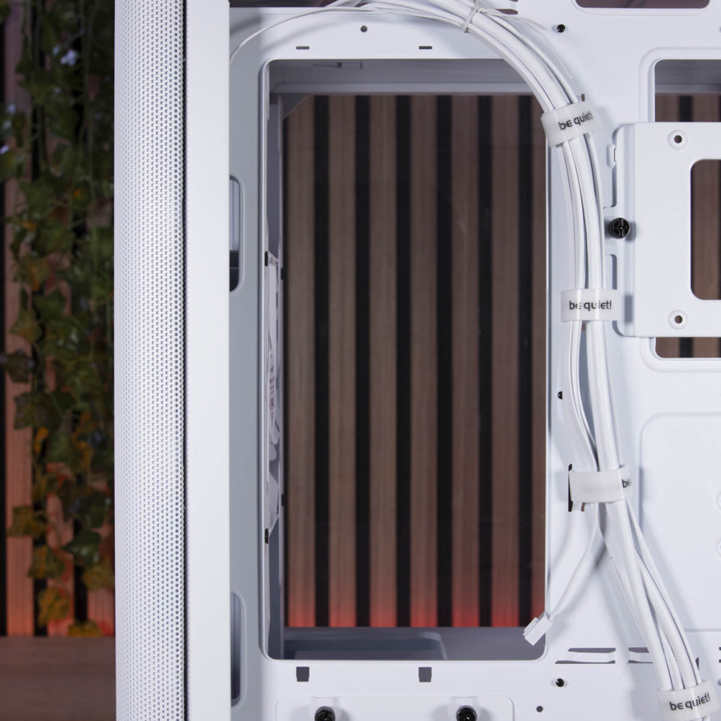 be quiet! Pure Base 501 support DD amovible