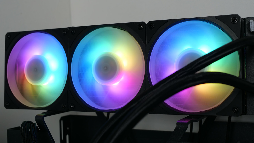 ion 360 lcd rgb 01