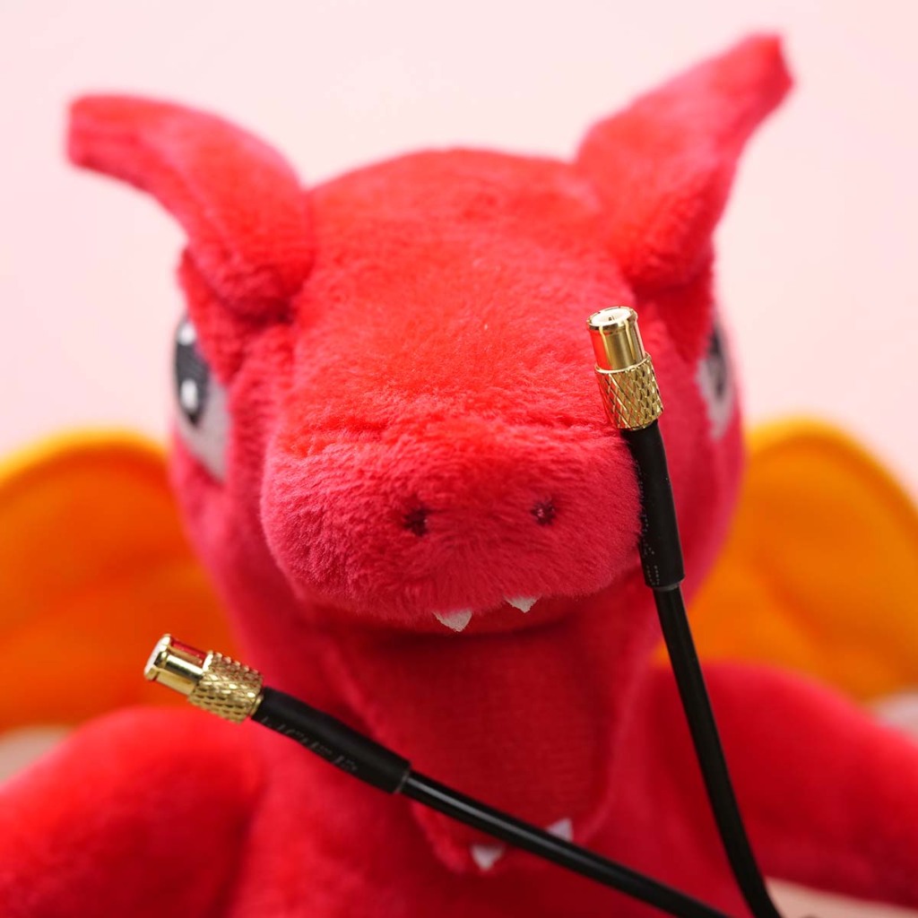 msi mpg x870e carbon antenne wifi7 ez 01